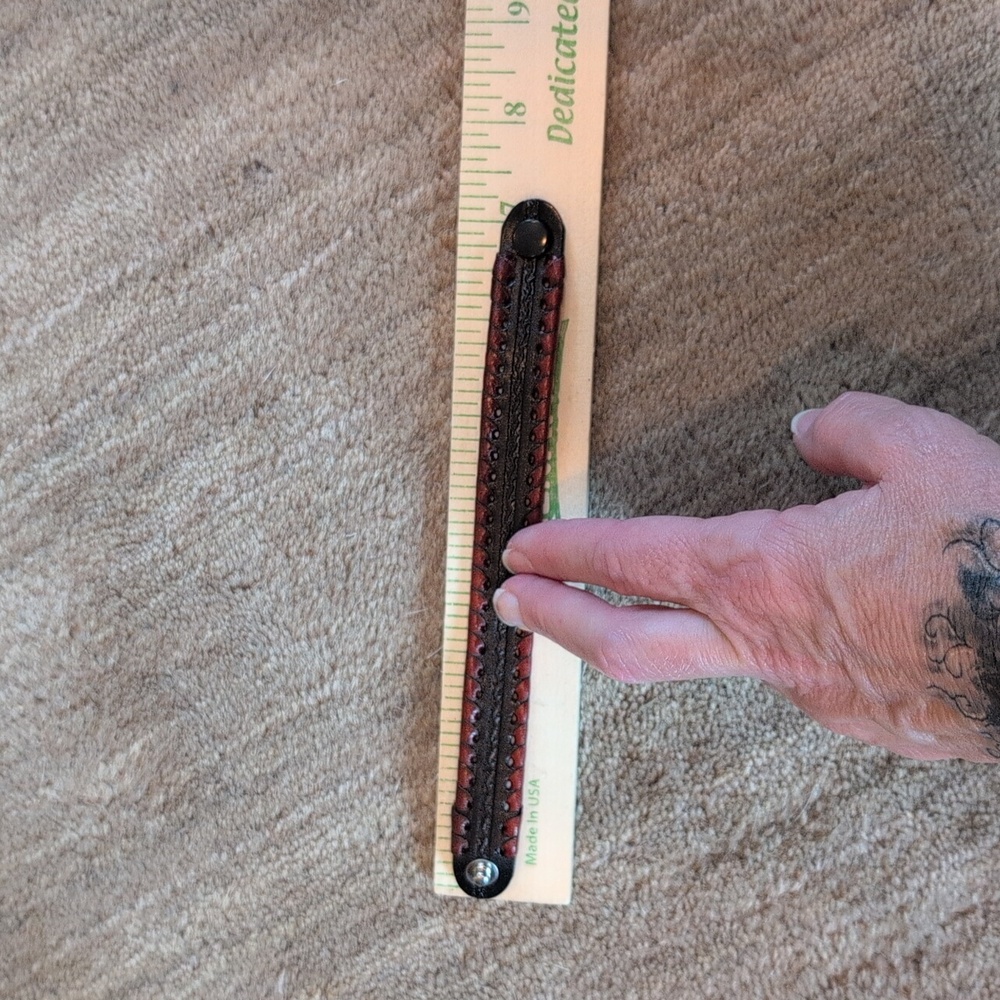 4 Leather Bracelets - image 8